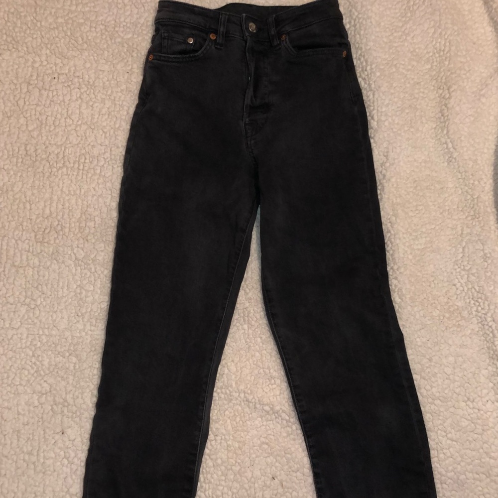 h&m high waisted mom jeans.